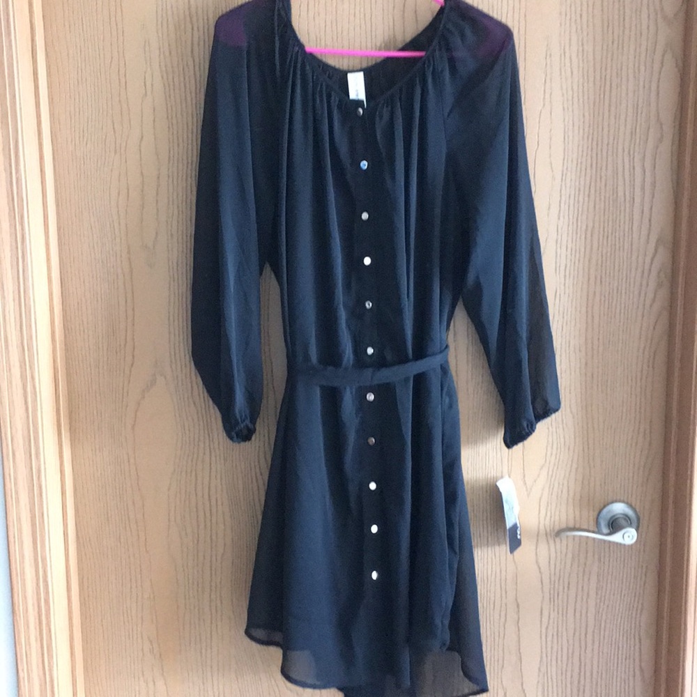 Black dress w/tie belt